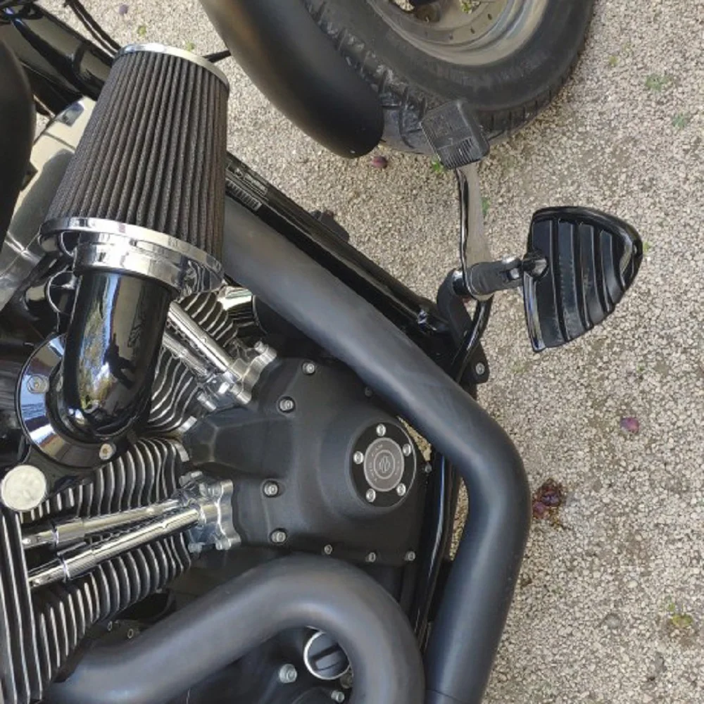 

REALZION Wing Style Motorcycle Rear Foot Pegs Rests pedals For Harley FLH Touring Electra Glide FLHX Softail FLS FXCW FLSS FLHS