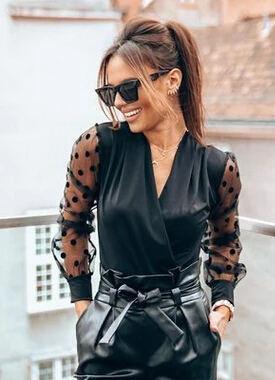 

Модный популярный женский пуловер с принтом в горошек, черная блузка с глубоким v-образным вырезом и пышными сетчатыми рукавами, топы OL, повс...