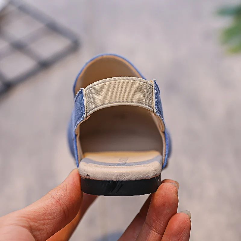 Детские тапки ручной работы из денима на резиновой подошве размеры 21-35 |