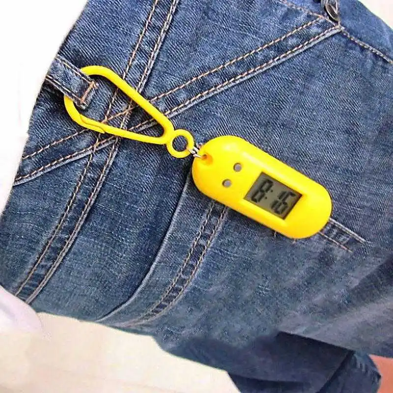 Детские электронные часы брелок для рюкзака Подвесные со светодиодным цифровым