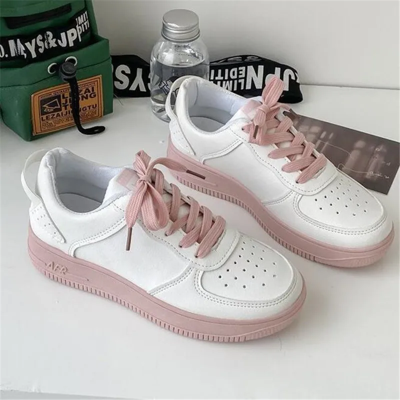 

Women Platform Sneakers Korean Fashion PU Leather Trainers Womens Chunky Sneakers Tenis Female 2021 Spring Lace Up Casual Shoes