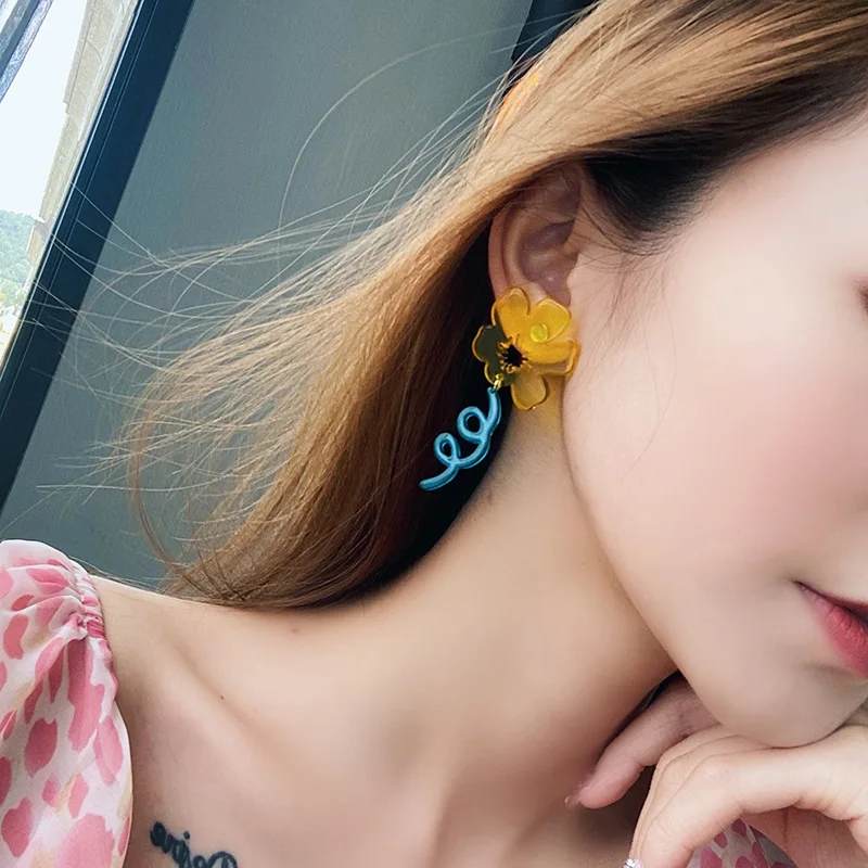 

Korean Big Flower Drop Earrings Summer Beach Party Resin Statement Earring Woman Boho Fashion Jewelry Girl Gift Lovely Romantic