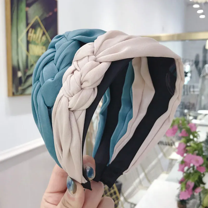 

Elegant Fashion Solid Color Handmade Twist Braid Hair Accessories Satin Headband Hair Hoop Side Knotted Wide-Brimmed Hair Hoop