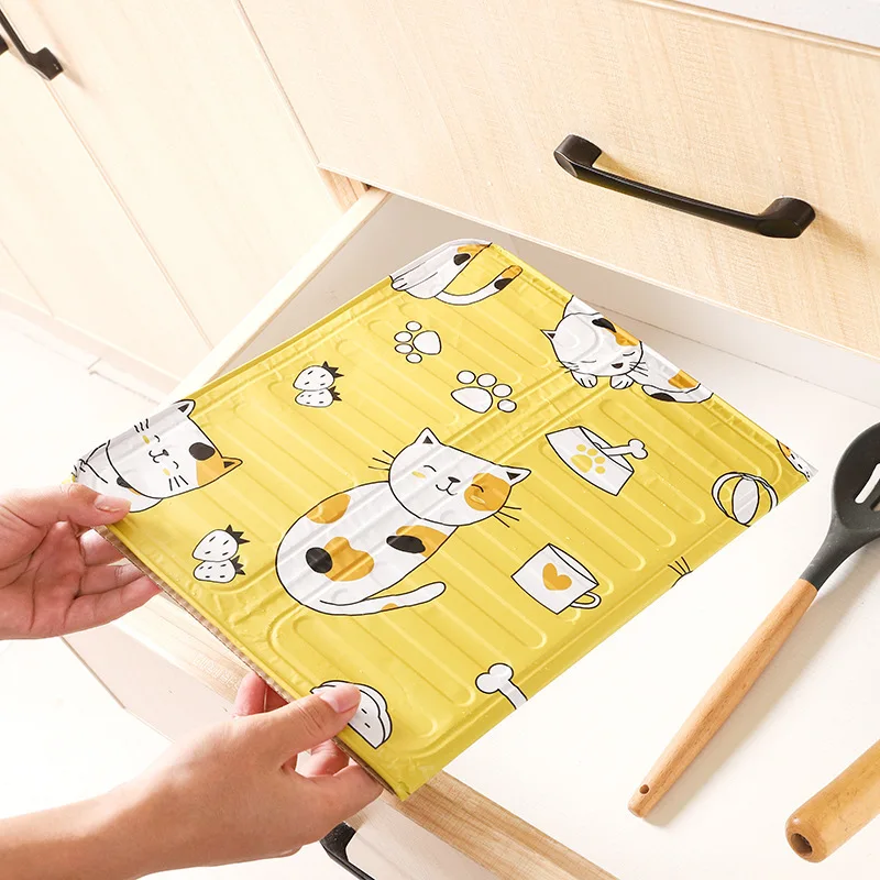 

Baffle Kitchen Stove Oil Printing Aluminum Foil Baffle Fried Vegetable Heat Insulation Oil-Proof Splash-Proof Scalding Baffle