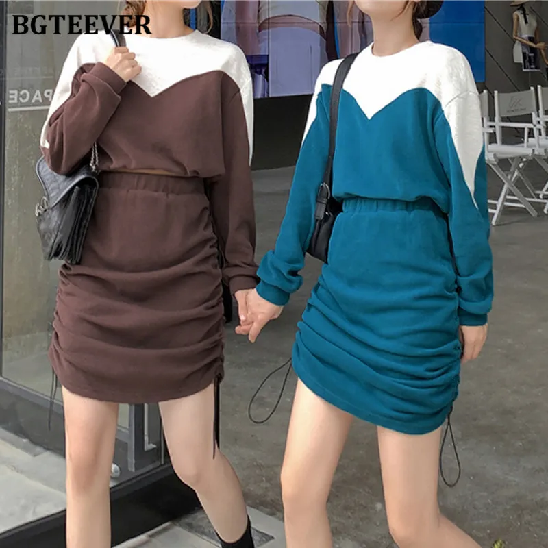 

Стильные женские спортивные костюмы BGTEEVER с круглым вырезом, лоскутные свитшоты и мини-юбки на завязках, весенний женский комплект из 2 предм...