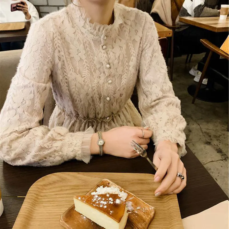 Женское кружевное платье Bella Philosophy однотонное облегающее в стиле ретро