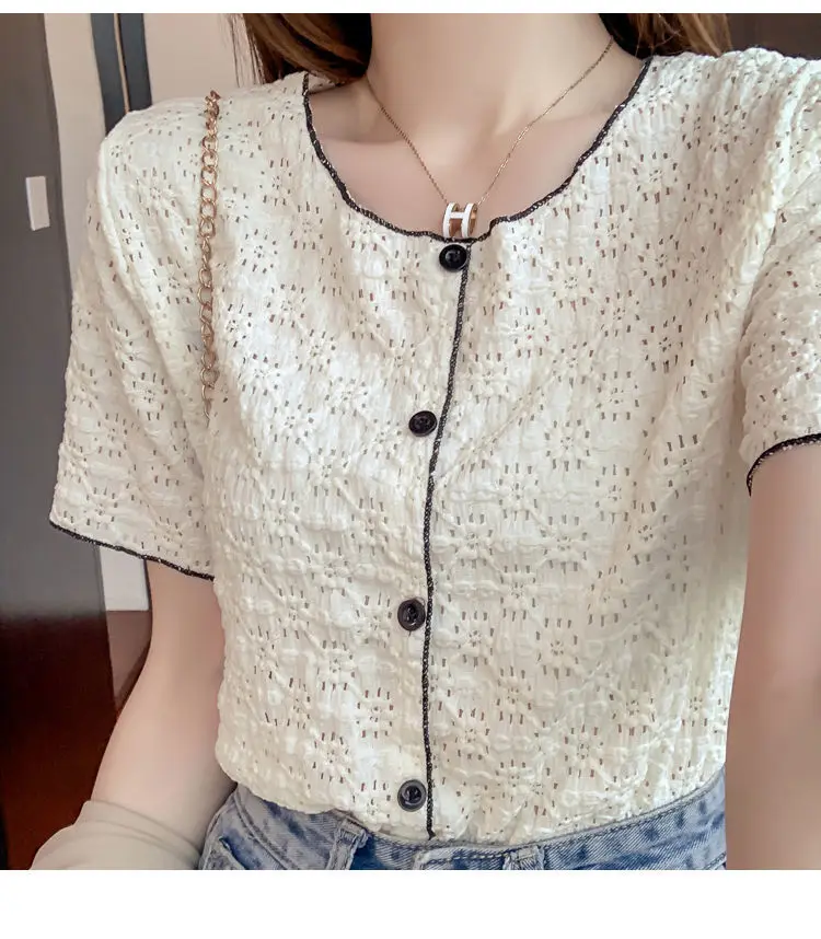 

Simple contrast color openwork lace shirt 2021 summer new women's comfortable casual breathable blouse women