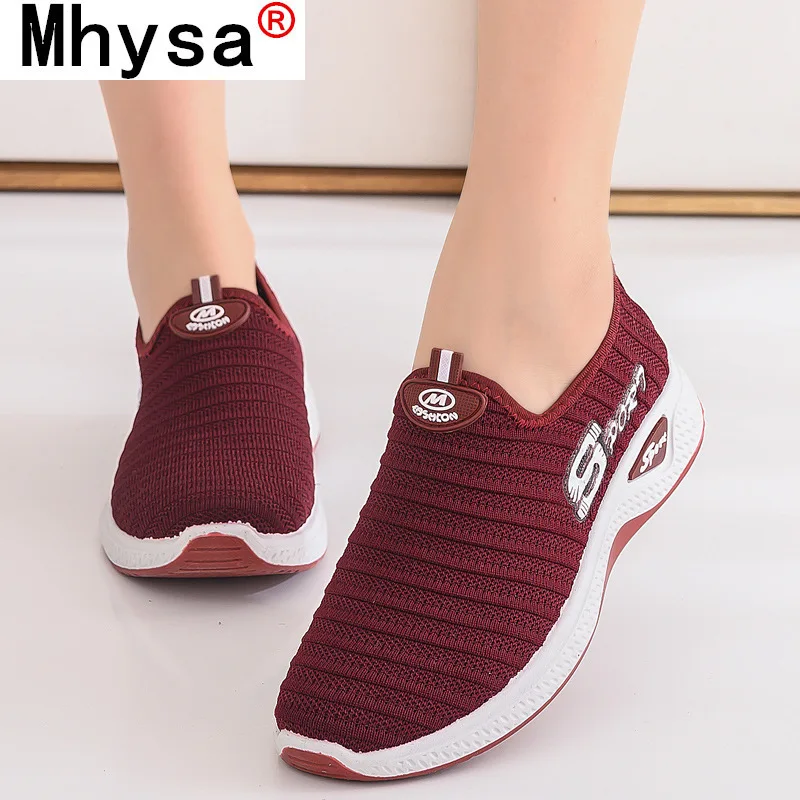 Fashion Women's Shoes 2021 Spring Mesh Breathable Women's Casual Shoes New Light Asakuchi Sneakers Soft Bottom Mother Shoes