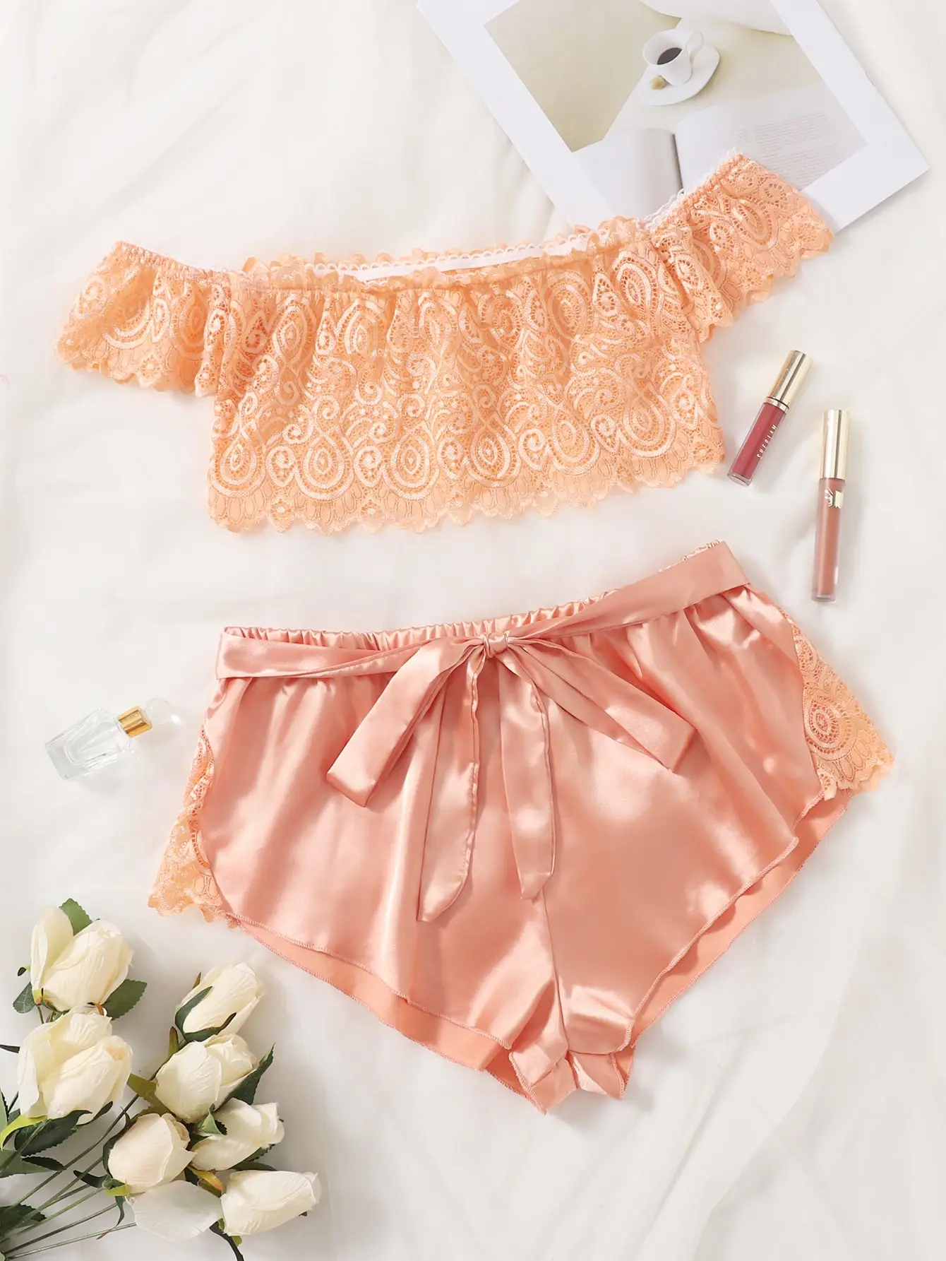 

Women Sexy Lingerie Set, Off Shoulder Floral Lace Bra and Bow Tie Shorts Set Nightwear Woman Underwear Pajama Sets