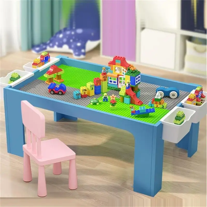 Детский студийный стол для детей дошкольного возраста |