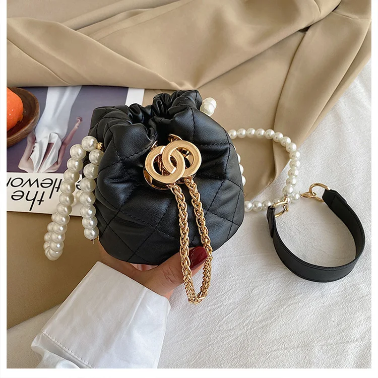 

Mini one shoulder bag women's 2021 summer fashion net red chain bag pearl messenger Bundle mouth package