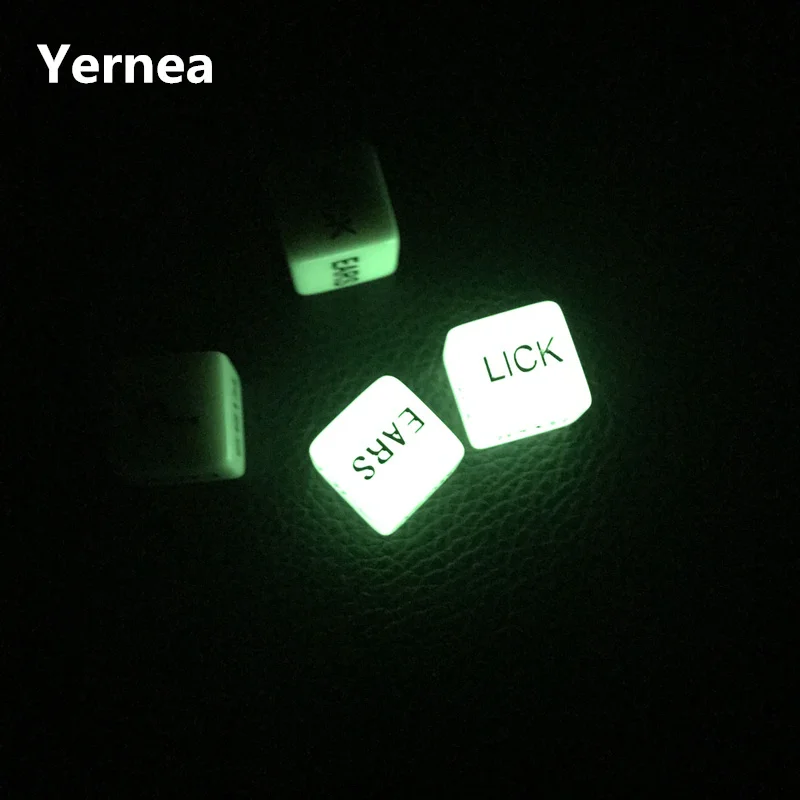 Одна пара для продажи 16 мм светящиеся специи и белые комбинированные кости на