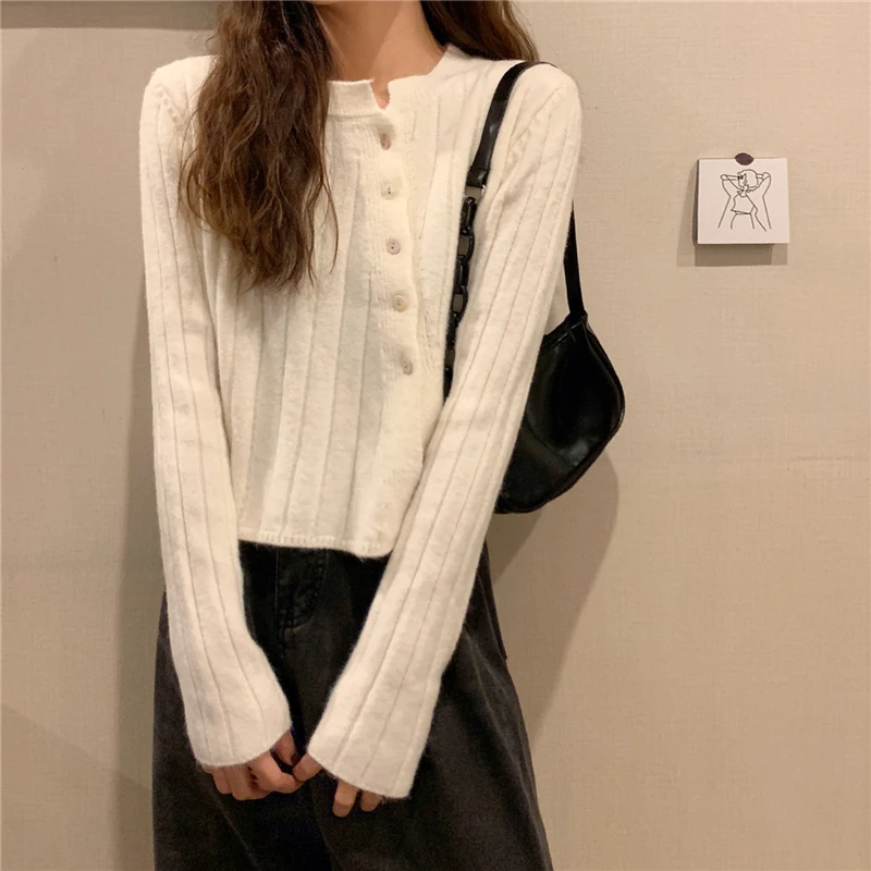 

Women Sweater Cardigan Long Sleeve Solid Casual Button Tops Female New Fashion Irregular Single Breasted Short O-Neck Sweaters