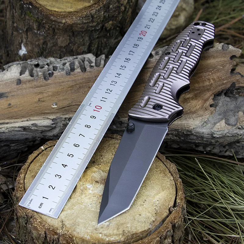 

Outdoor Self-defense Portable Folding Knife Camping Tactics High Hardness Sharp Hunting Knife Home Daily Fruit Knives