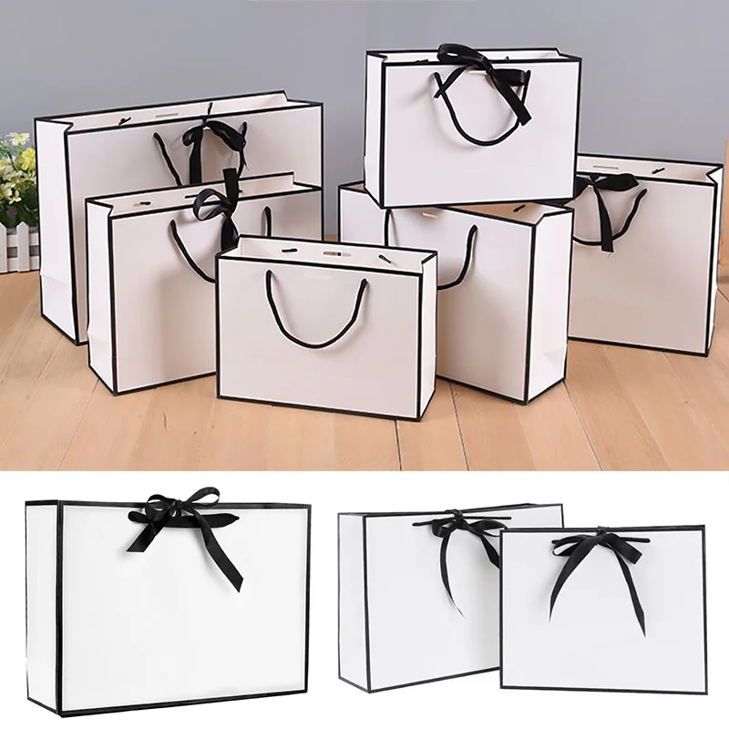 

Gift Bag Paperboard Storage Bag for Wedding Candy Favor Bag With Handle Gift Packing Bag Christmas