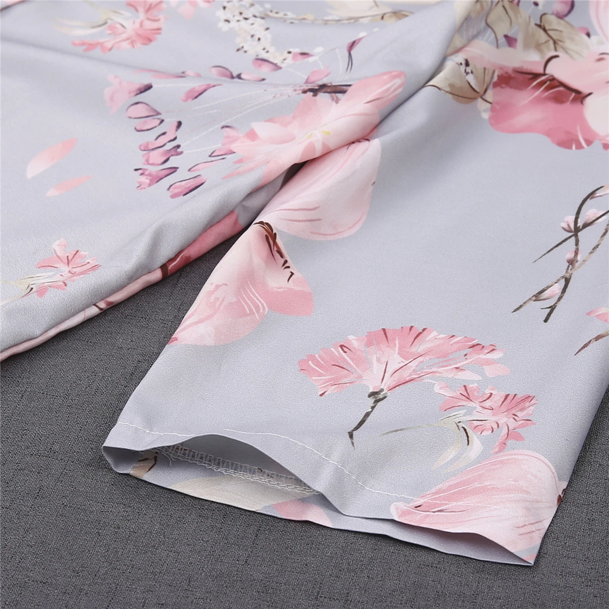 Женская блузка на пуговицах с цветочным принтом Повседневная офисная v-образным