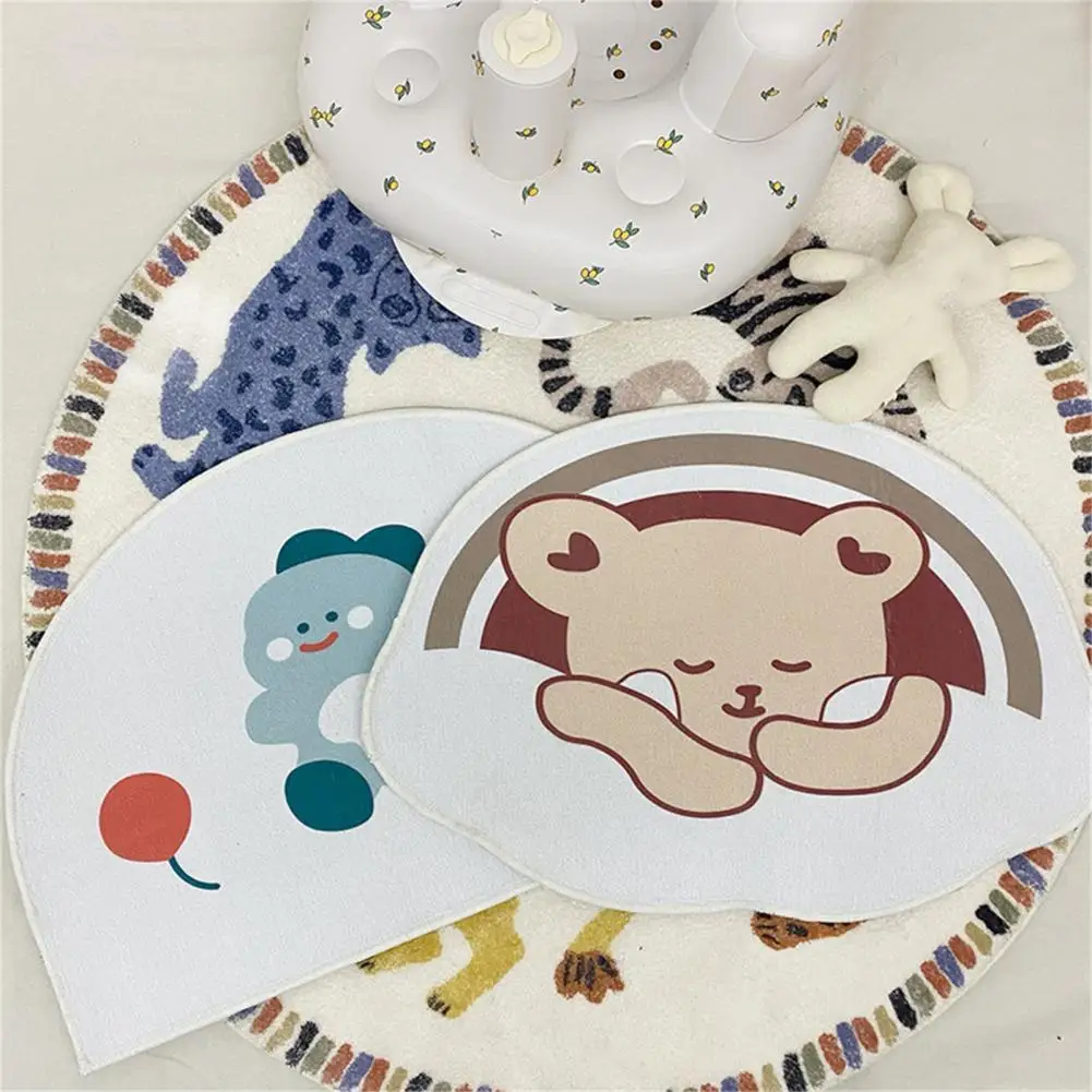 

Floor/Door Mat Multi-purpose Anti-slip Bath Rugs Cartoon Flannel Dry Fast Comfortable Bathroom Rug Comfortable to Touch for Home