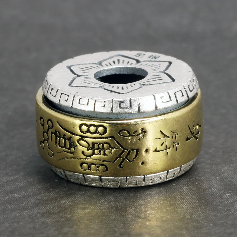 Подвеска в виде мантры лотоса из серебра 990 пробы с шестью словами вращающаяся