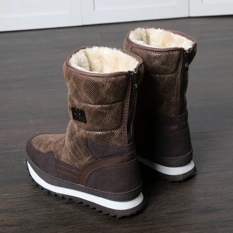 Женские ботинки на нескользящей подошве водонепроницаемые зимние платформе с
