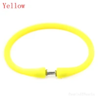 wholesale 7 inches yellow rubber silicone wristband for custom bracelet