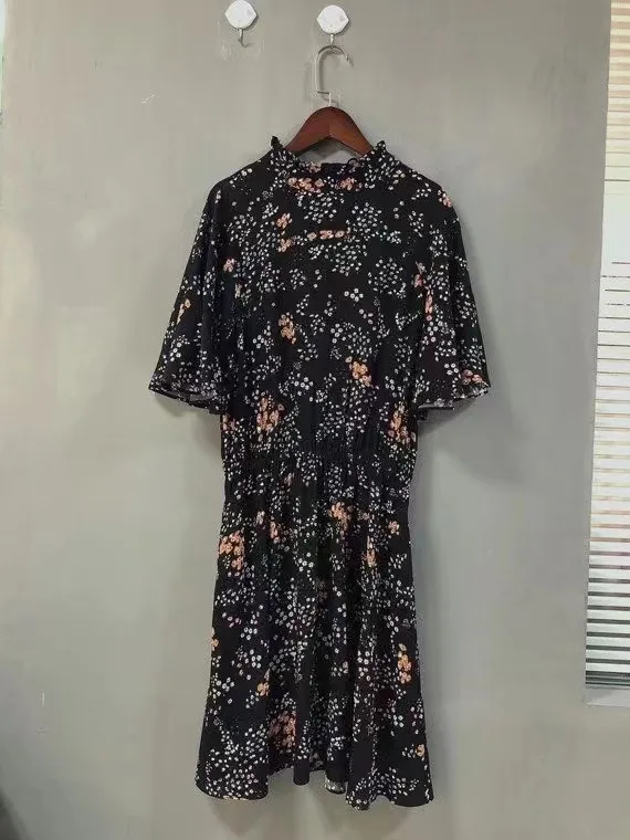 Женское платье новый стиль маленькое желтое цветочное приталенное с эластичным