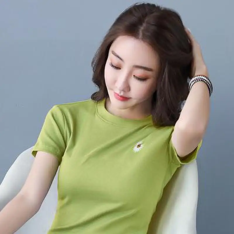 Женские хлопковые футболки с вышивкой ромашек повседневные черного белого