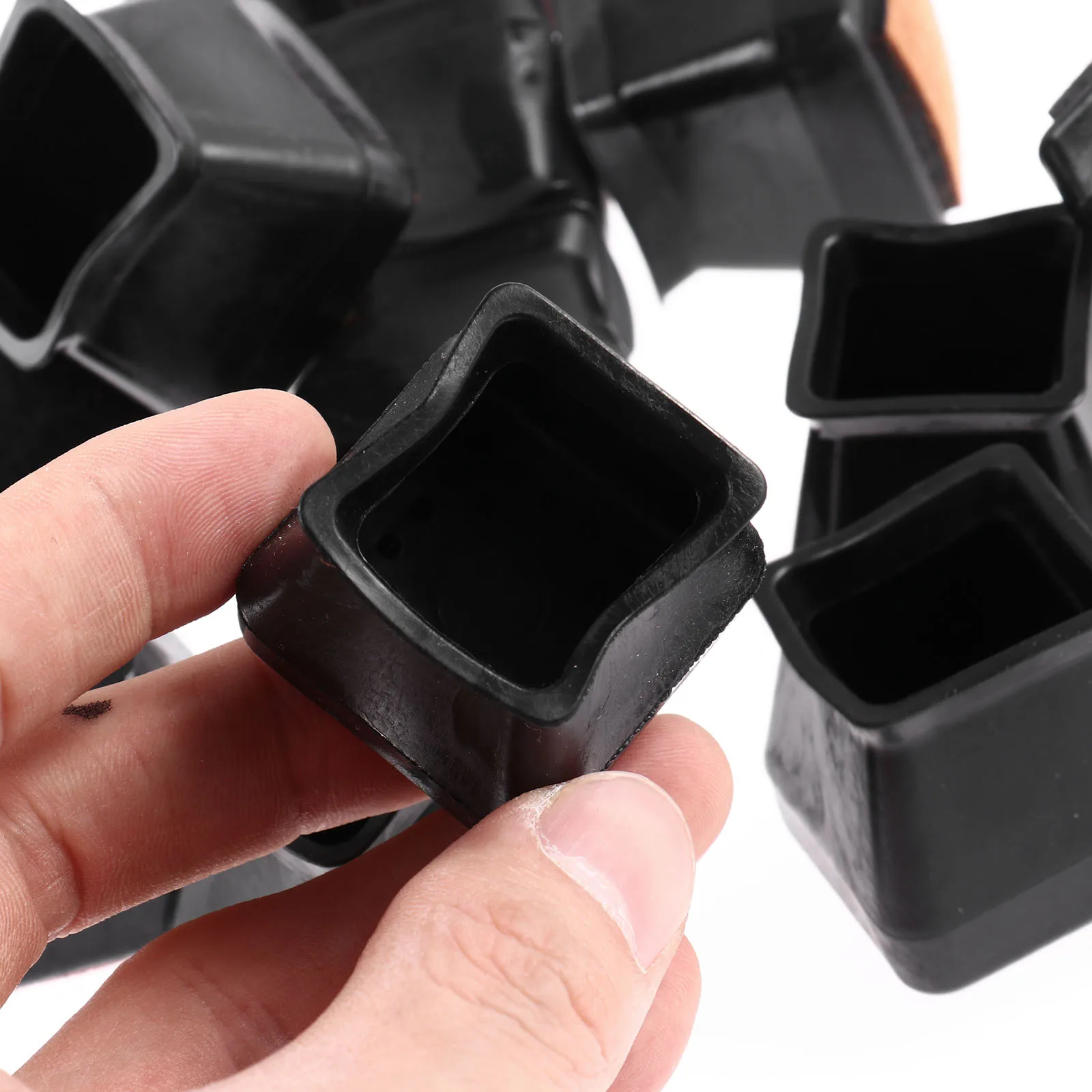 

16Pcs Silicone Table Chair Leg Protectors Furniture Leg Caps Cover Pad Non-slip Table Chair Leg End Caps Wood Floors Protectors