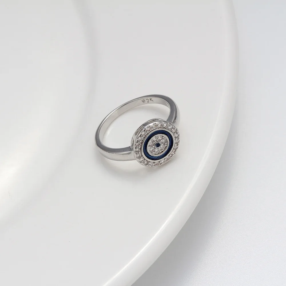 Голубая Эмаль не сужающийся книзу массивный серебристого цвета со всавкой из