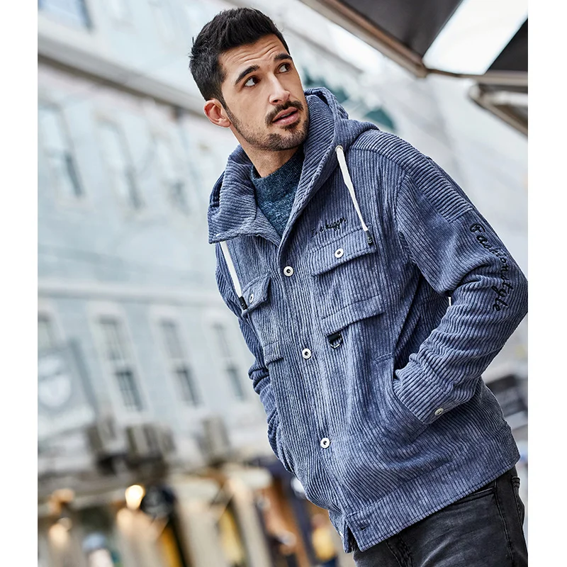 KUEGOU осенне зимняя мужская Вельветовая куртка толстая с капюшоном несколько