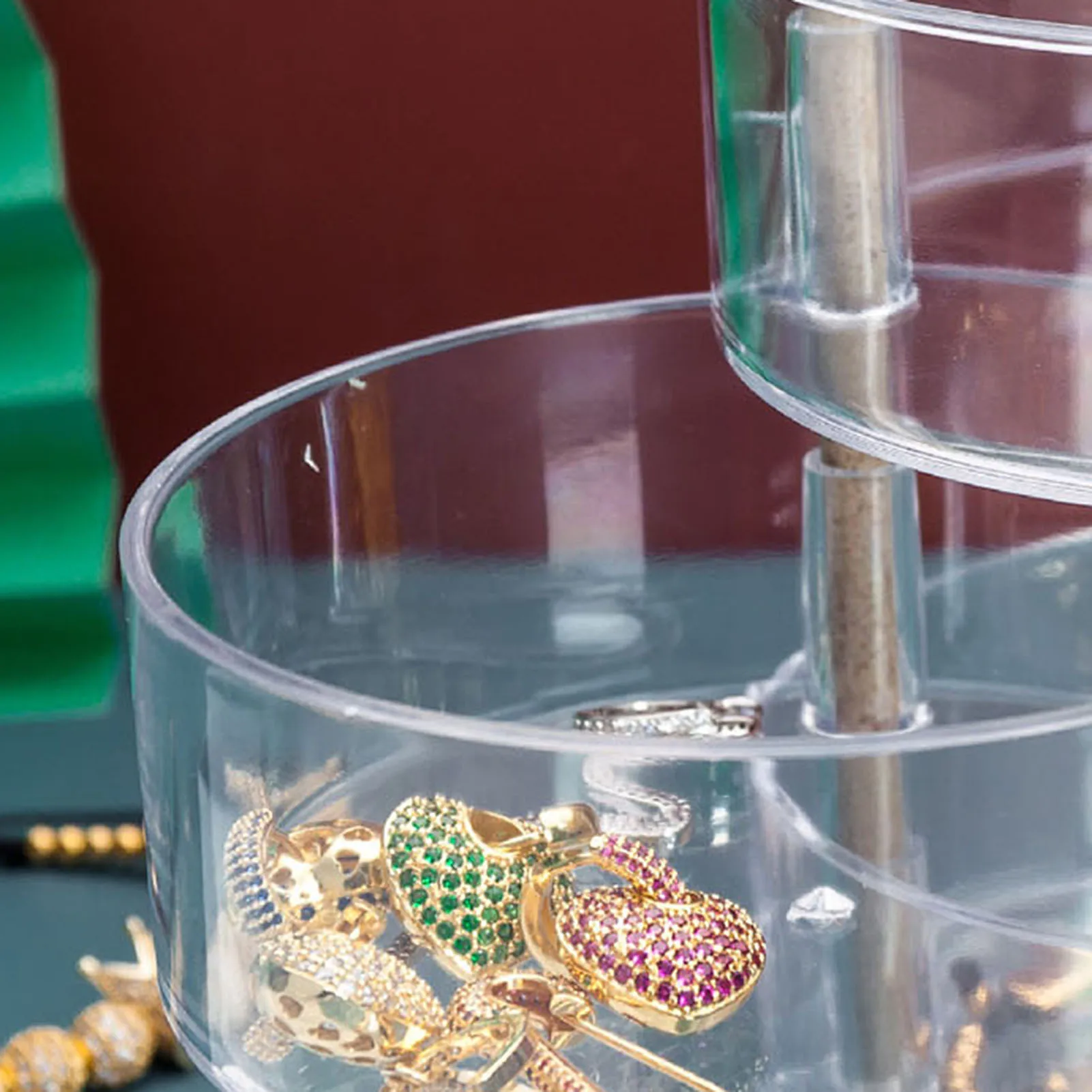 

Rotating Jewelry Box Durable Full Coverage Convenient Useful Storage Box for Living Room Storage Container No Burr