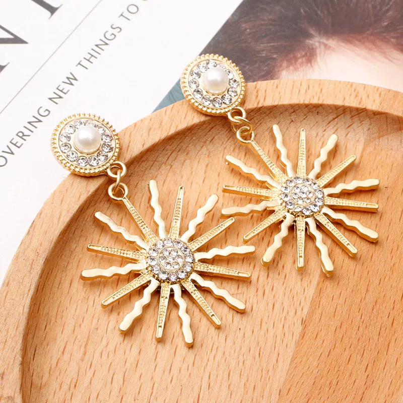 Новые роскошные женские серьги в форме подсолнечника темперамент диких