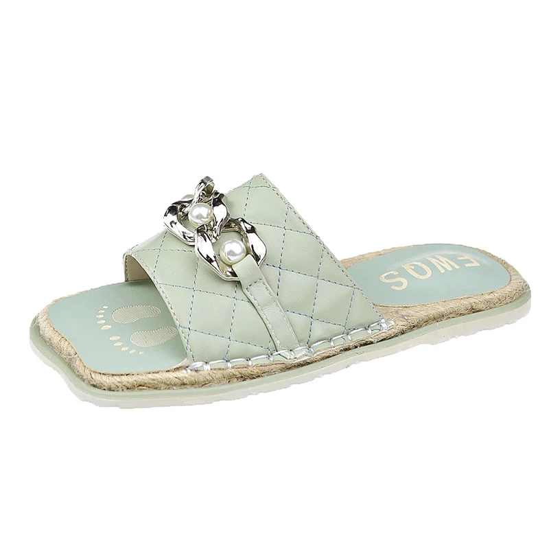 

Casual New Women's Slippers Fashion Simple Shoe Upper Buckle Design Trend Outer Wear Flat-bottom Women's Slippers 2021