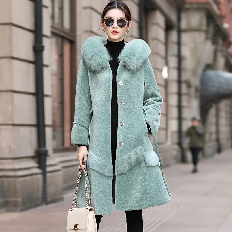 

Fur Coat Female Winter Sheep Shearling Coats Natural Fox Fur Collar Hooded Jacket Mink Fur Cuffs Mujeres Abrigos X078S LXR118