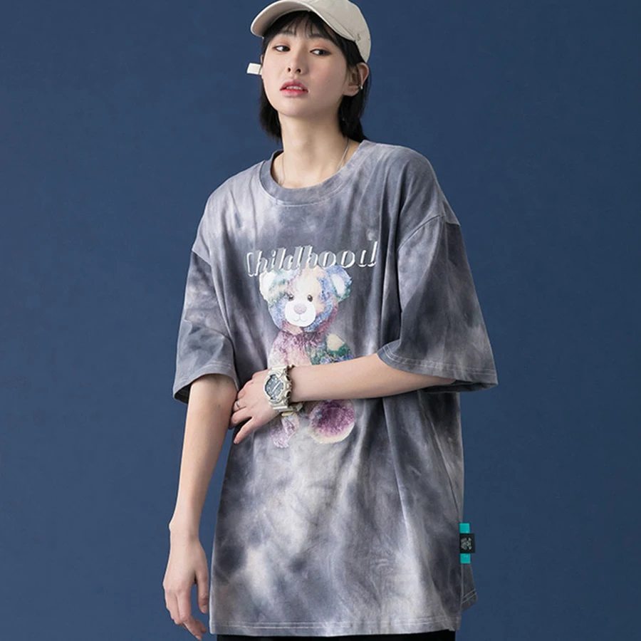 Футболка женская свободного покроя с коротким рукавом и круглым вырезом