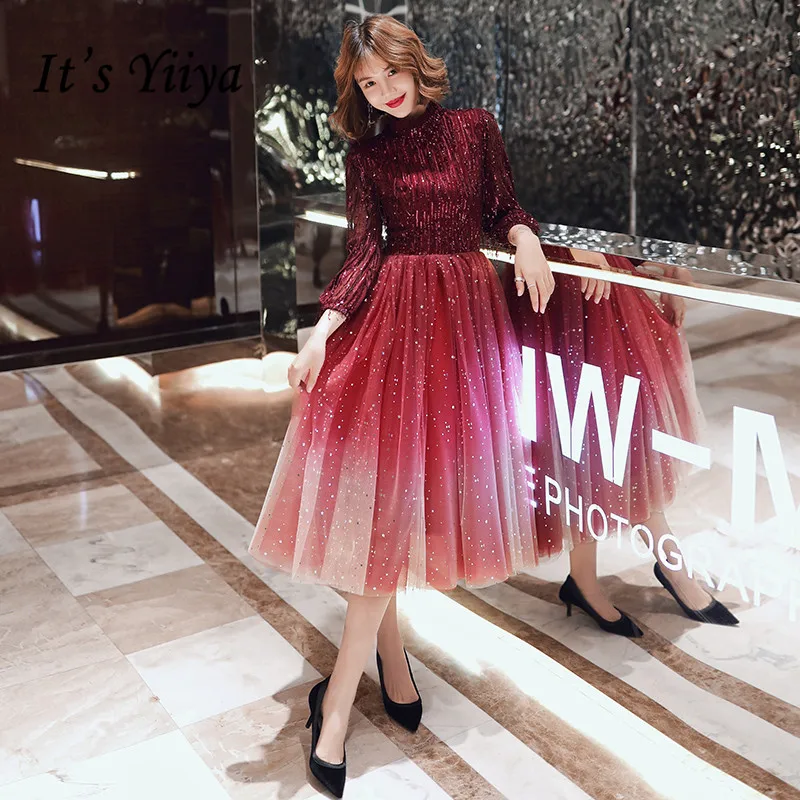 Вечернее платье It's Yiiya бордовое вечернее с воротником стойкой кисточками и
