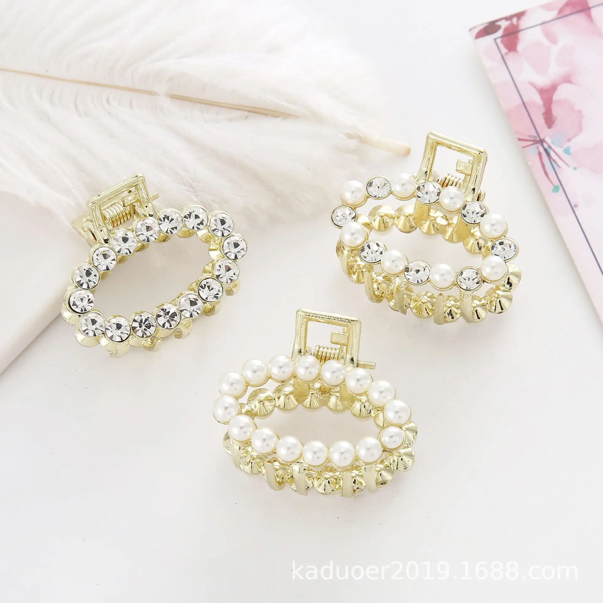 Fashion Girl Hair Claw Geometric Imitation Pearl Hairpin Crab Retro Oval Shape Clips Rhinestone Accessories For Women | Украшения и