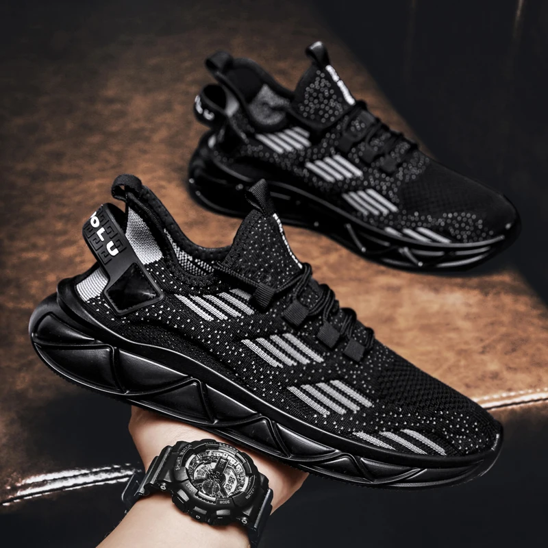

New Men's Sneakers Breathable Lightweight Casual Shoes Outdoor All-match Sports Shoes Fashion Korean Version No-slip Men Shoes