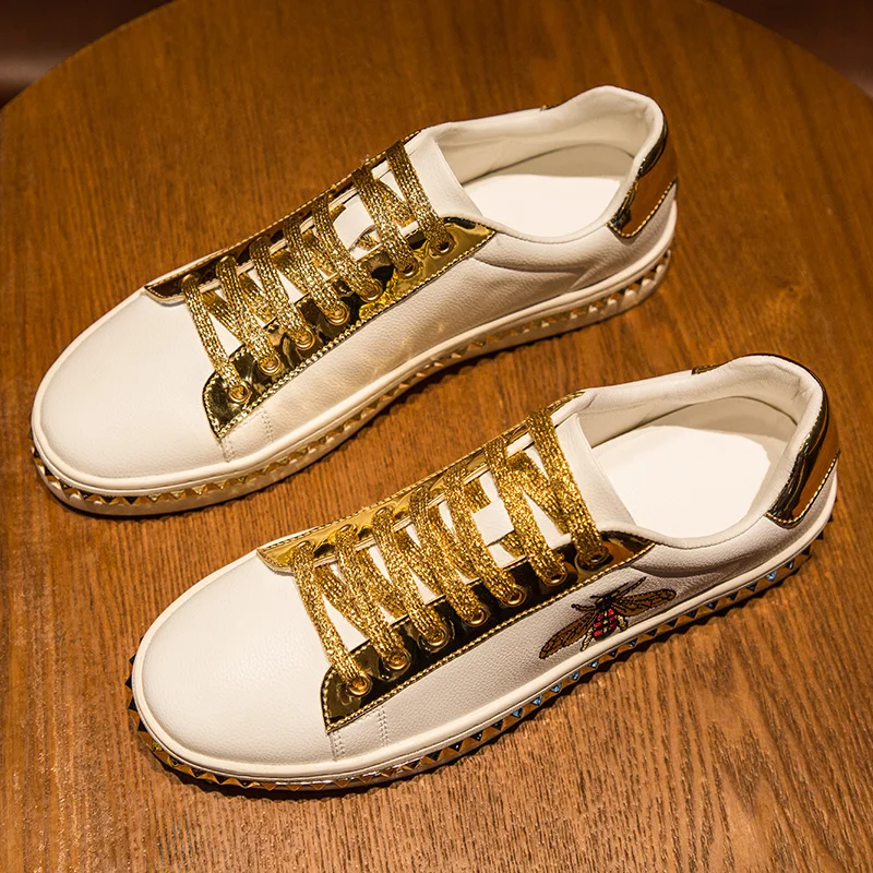 spring Autumn new retro trend men and women casual shoes Skateboard shoes bee white shoes Leather Male Sneakers