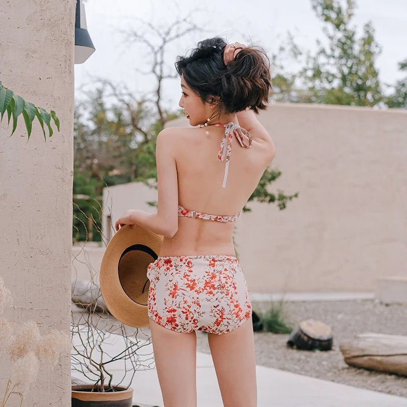 

ins xiaoxiangfengpao