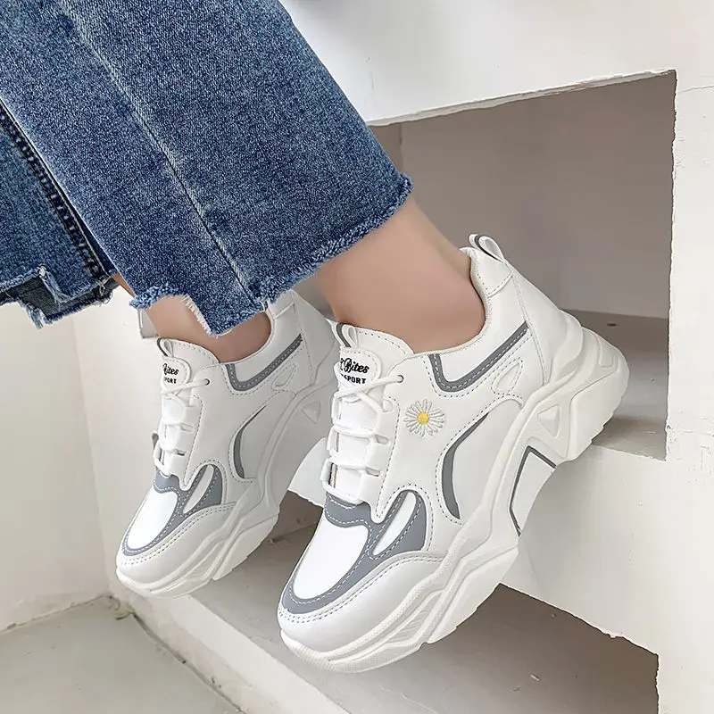 

Women's shoes Korean sports shoes fall versatile 2020 new fashion