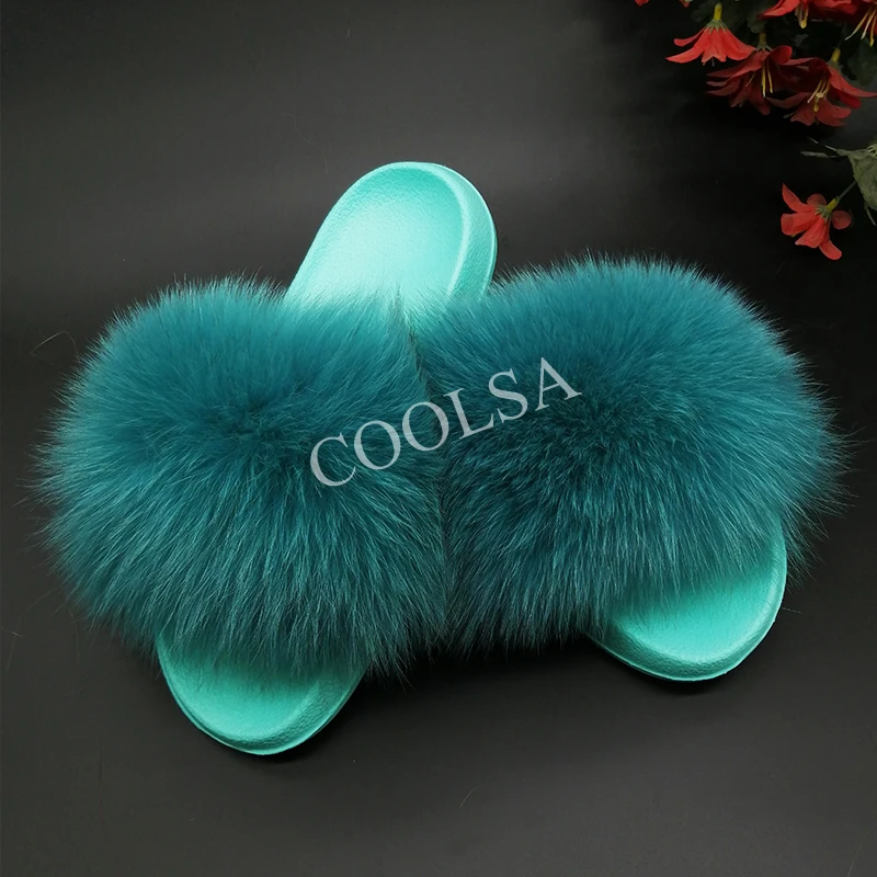 Шлепанцы Coolsa женские с зеленым мехом красивые меховые сланцы пляжные