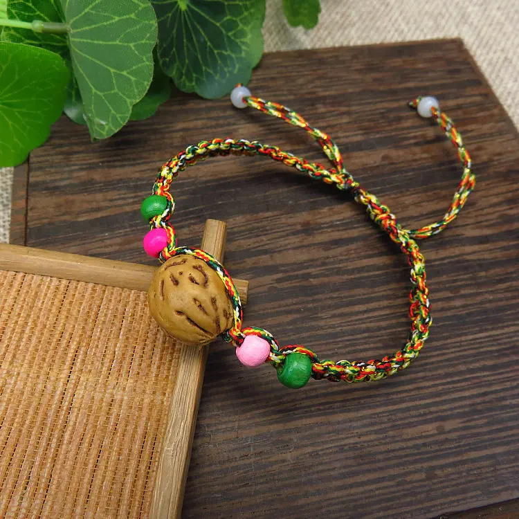 Браслет из разноцветных бусин плетеный вручную в случайных цветах перегрузка