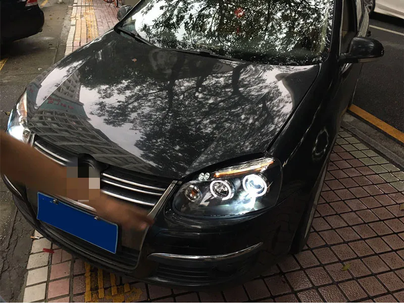

Osmrk HID LED headlight assembly angel eye daytime running light with turn signal for Volkswagen sagitar golf 5 variant 06-11