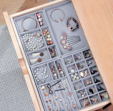 

4pcs/Lot Jewelry Organizer Velvet Jewelry Storage Tray Display Ring Bracelet Necklace Storage Box Showcase Drawer Organizer
