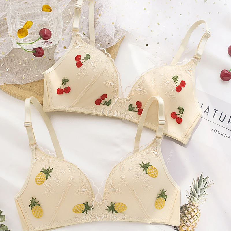 Женский бюстгальтер без косточек Wasteheart черный белый с кружевной подкладкой и