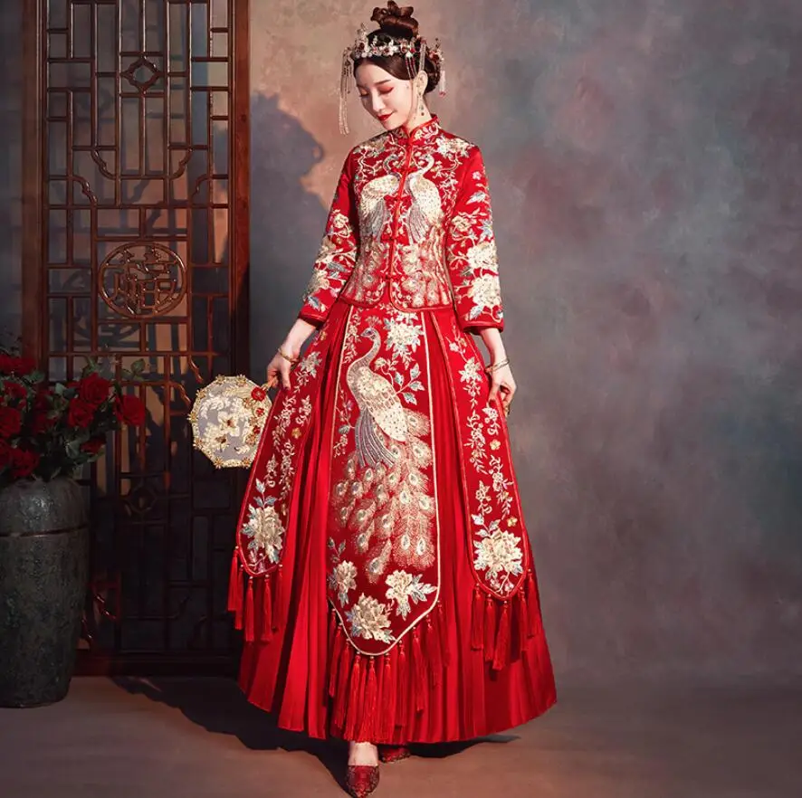 

Traditional Chinese Wedding Dresses for Women Elegant Dress Women Longfeng Robe Three Quarter Sleeve Wedding Qipao