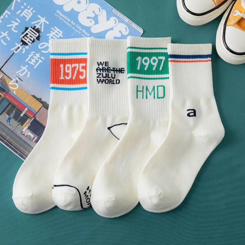 

Breathable 1Pair Japanese Style White Letter Patterned Mid Tube Stockings Cotton Nice Gift Casual Sports Sock