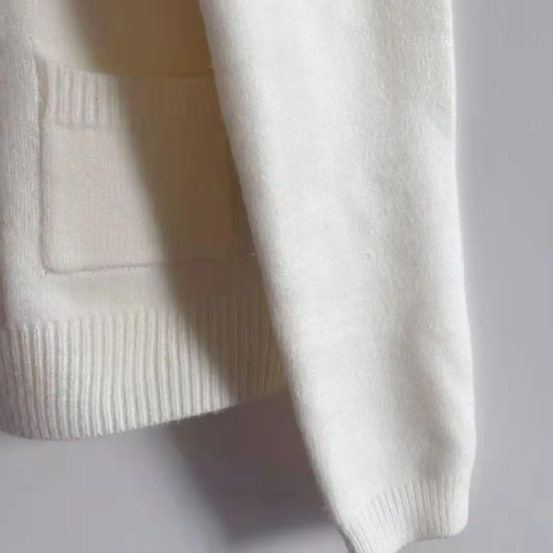 

Luxury Fashion Women 2021 Casual Embroidered Knitted Cardigan Wool Mix Sweater Long Sleeve Female Outerwear Chic Sweater