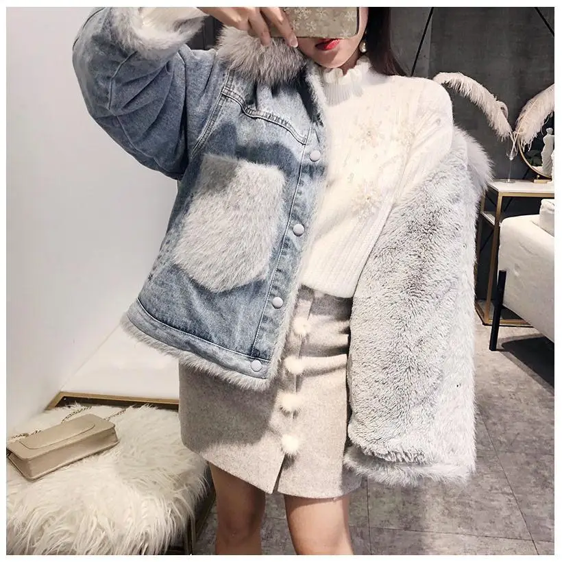 

Women Winter Korean Fashion Loose Denim Coat Cotton Thick Plush Wool Liner Oversized Faux Fur Collar Patchwork Jeans Jacket Tops