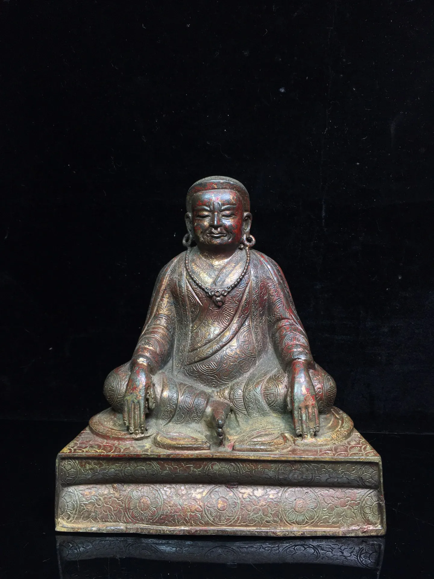 

8"Chinese temple collection Old Bronze Cinnabar Lacquer Guru Buddha Buddhist teacher Sitting Buddha Enshrine the Buddha